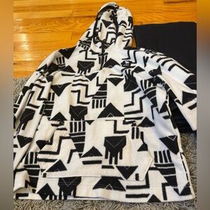 Boys Abercrombie Kids pull over - size 13/14